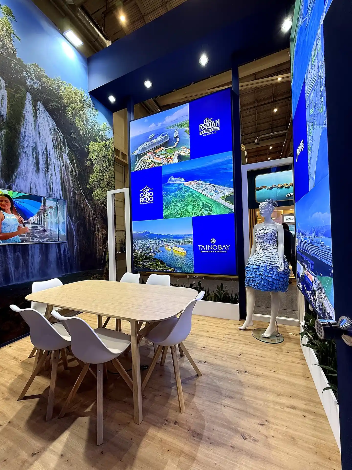 melilla-itm-group-booth-screens-detail
